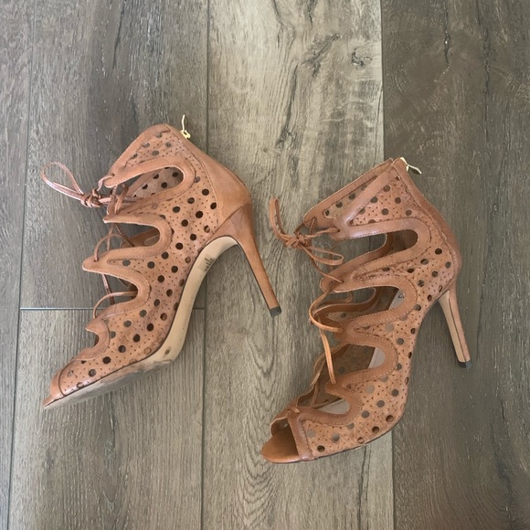 Vince Camuto Lace Up Heels - Picture 2 of 4